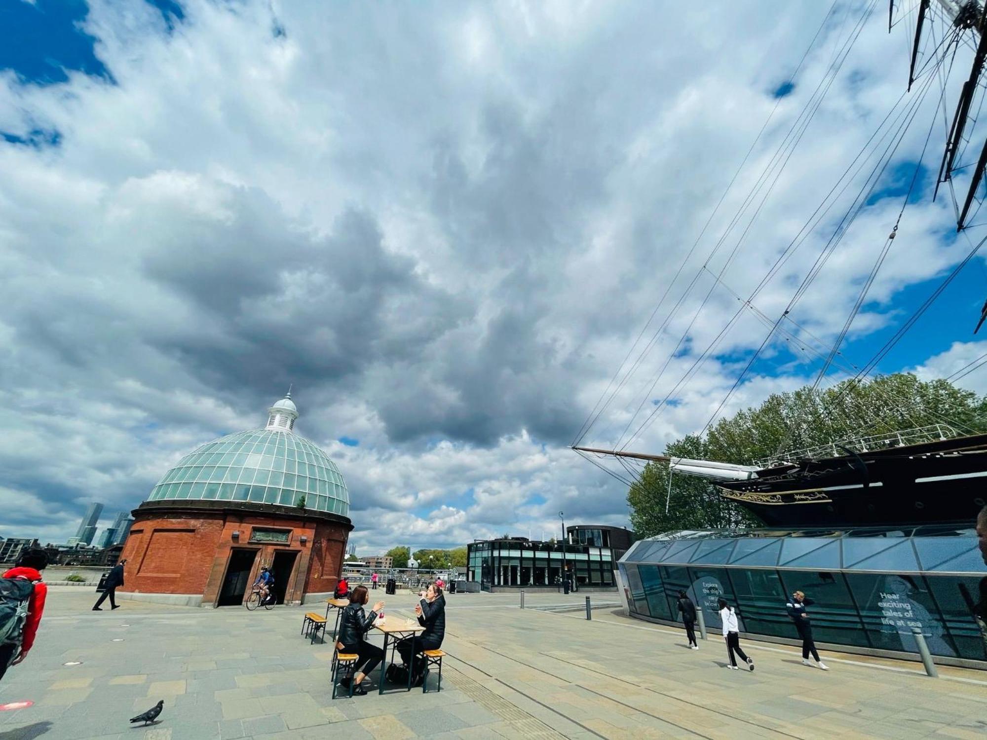 Greenwich Apartment With A River View & Balcony Near The 02 Arena & North Greenwich With Free Wifi & Fast Links Into Central ลอนดอน ภายนอก รูปภาพ