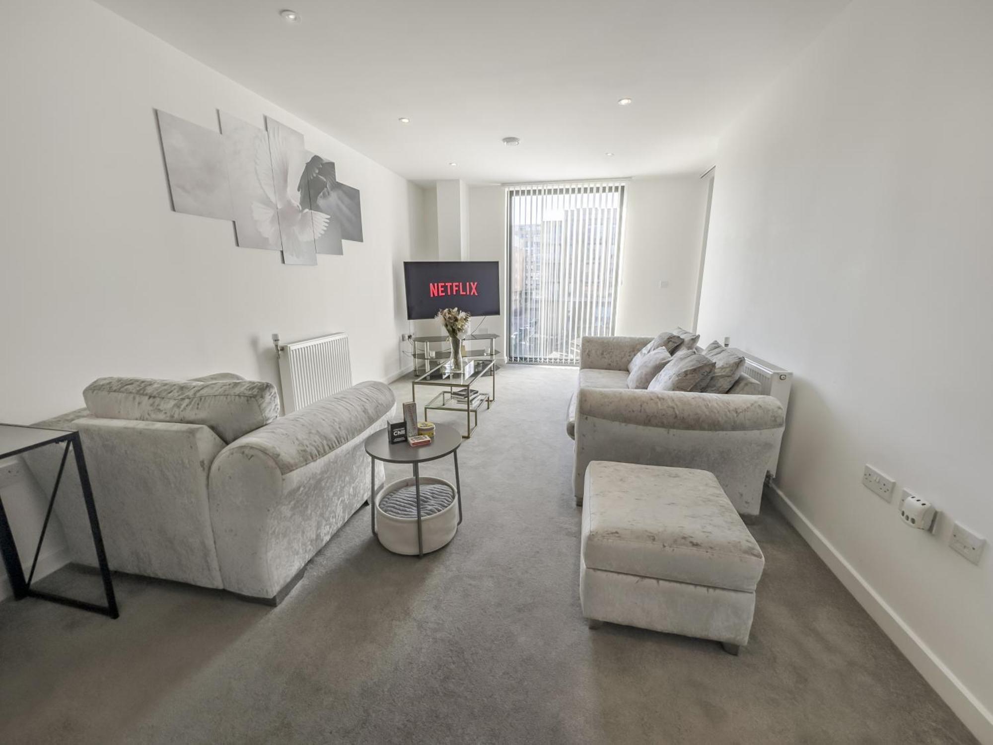 Greenwich Apartment With A River View & Balcony Near The 02 Arena & North Greenwich With Free Wifi & Fast Links Into Central ลอนดอน ภายนอก รูปภาพ