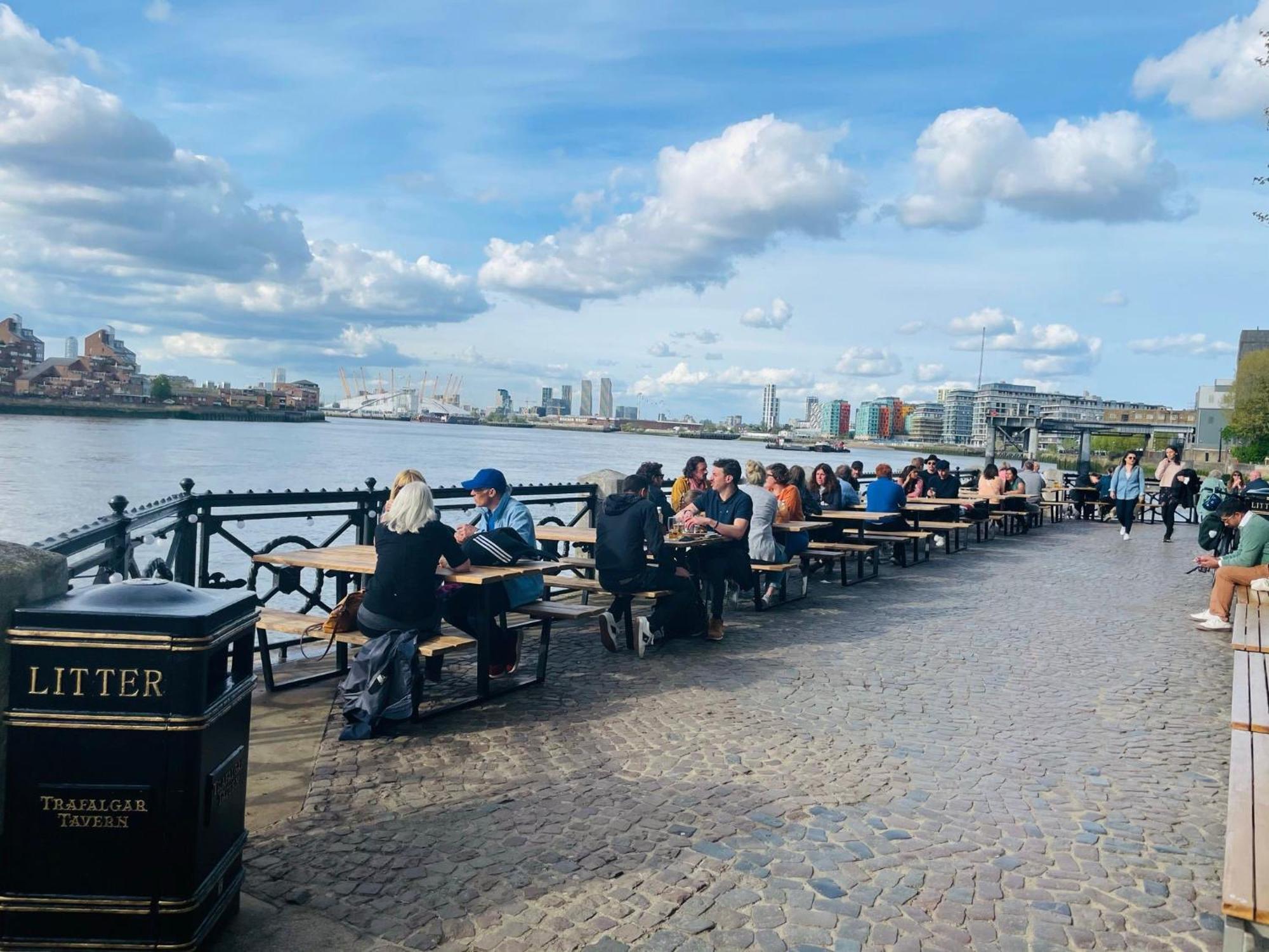 Greenwich Apartment With A River View & Balcony Near The 02 Arena & North Greenwich With Free Wifi & Fast Links Into Central ลอนดอน ภายนอก รูปภาพ